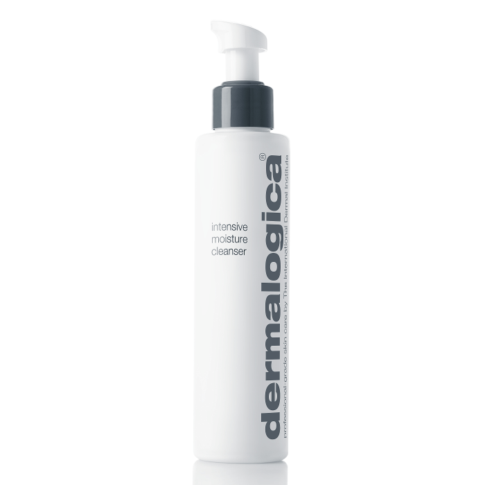 intensive moisture cleanser